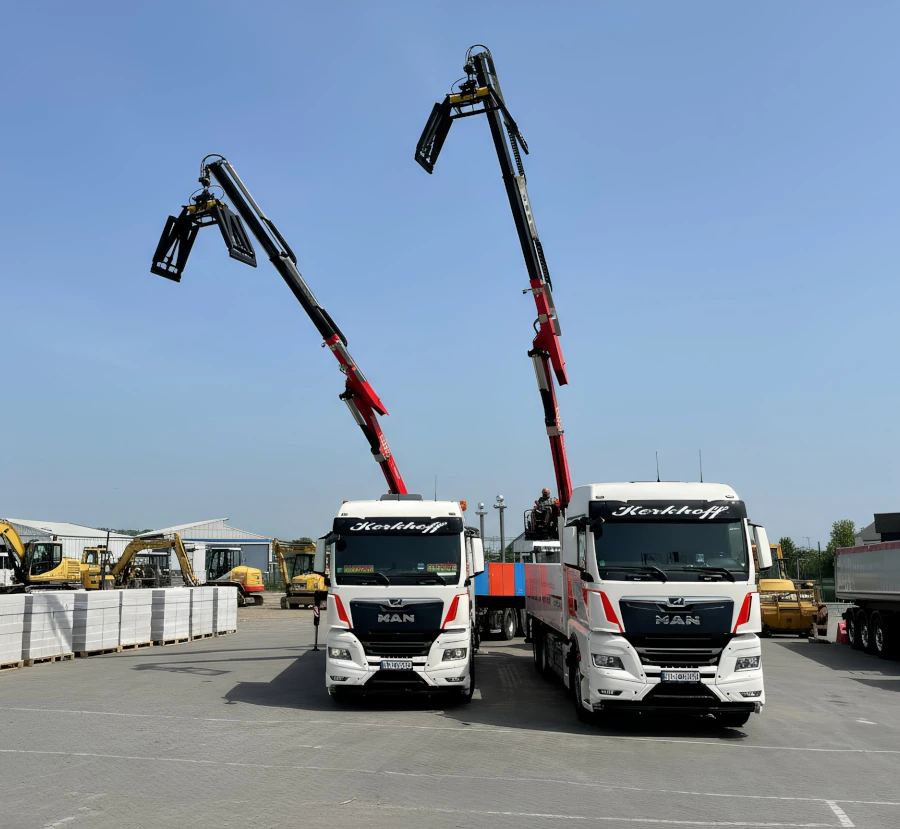 Kerkhoff Transporte - Baustoff Transport Nordwalde Baustofftransporte zwei Kranwagen
